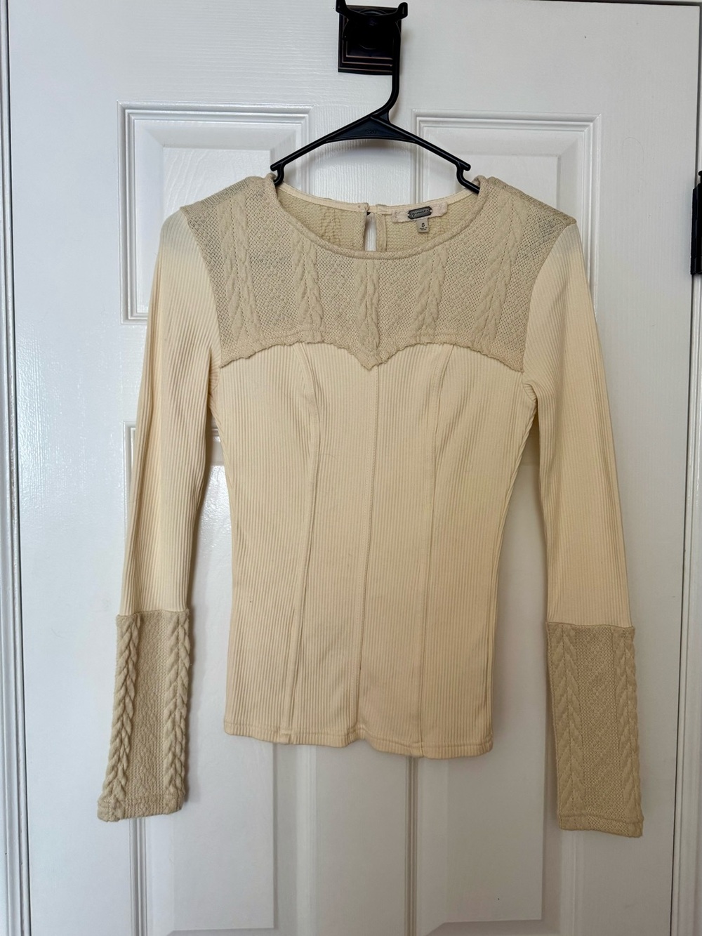 Gimmicks - Cream Cable-Knit Detail Long Sleeve Top